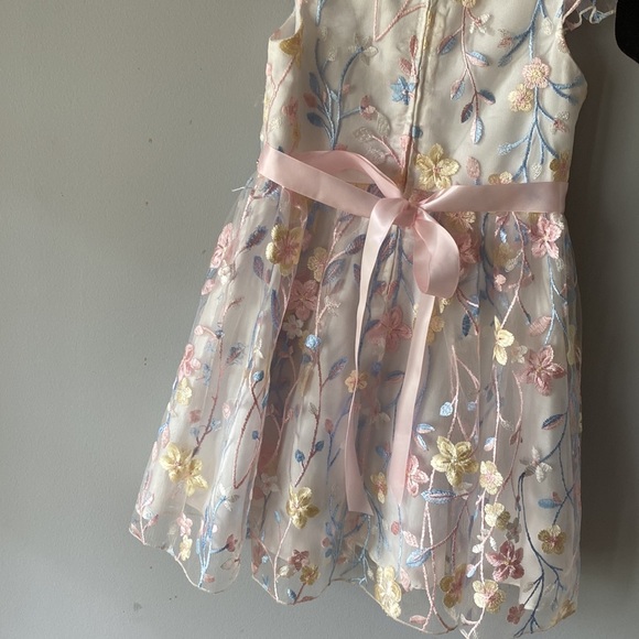 Formal dress 4T -worn once - Picture 2 of 2